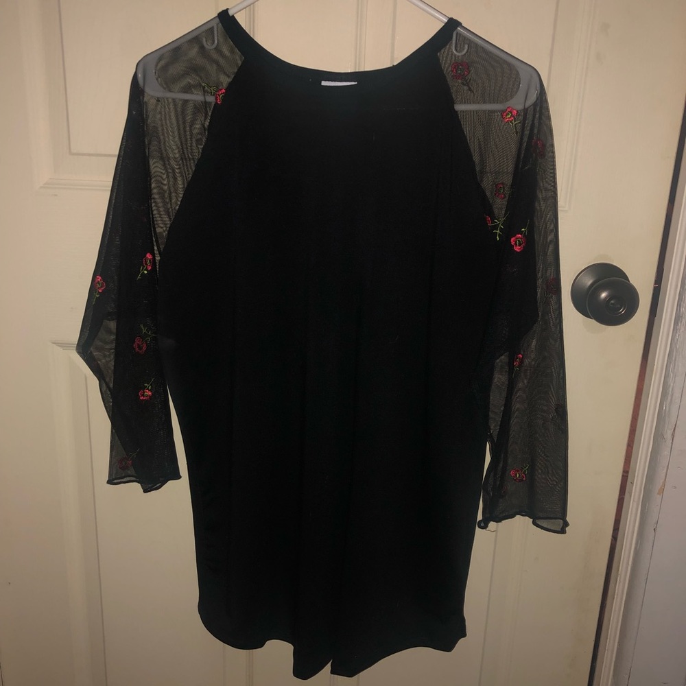 Lularoe lace sleeve Randy
